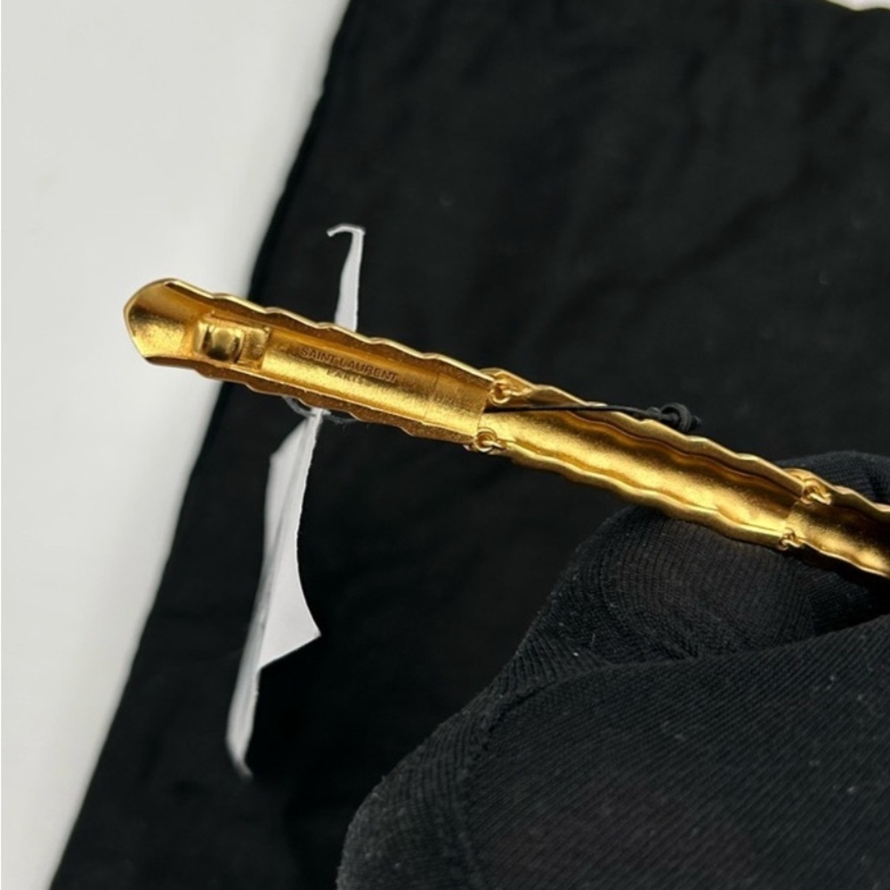 Women’s Saint Laurent gold tone necklace with alternating links - Picture 4 of 9